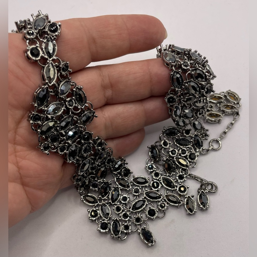 Rare Couture ST JOHN Signed Crystal Collar Necklace Stunning Statement Runway - Picture 4 of 13